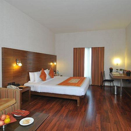 Vits Hotel Pune Dış mekan fotoğraf