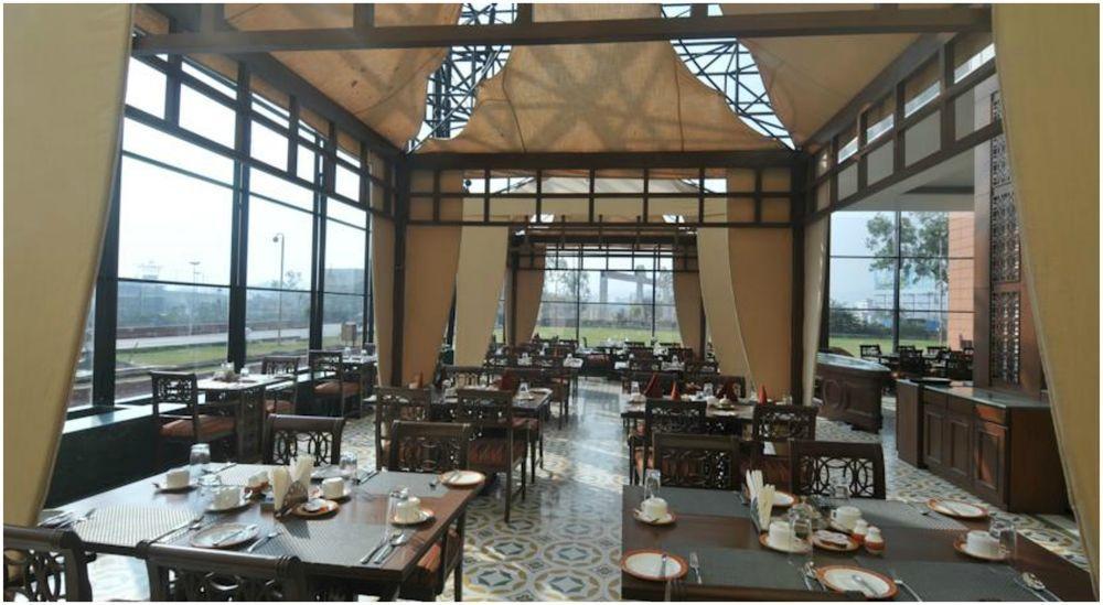 Vits Hotel Pune Dış mekan fotoğraf