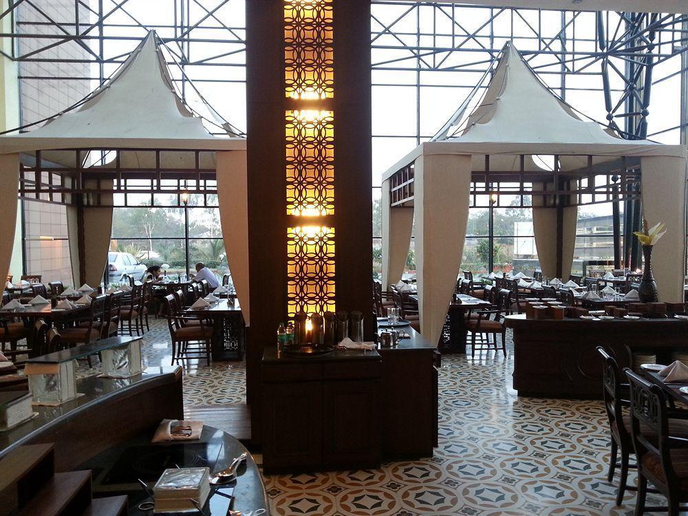 Vits Hotel Pune Dış mekan fotoğraf